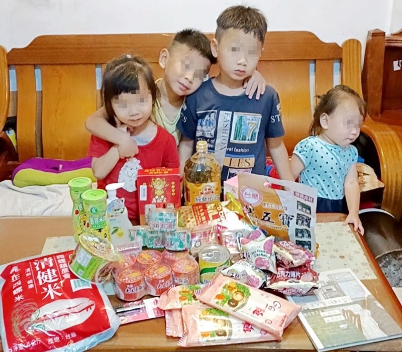 世界和平會【搶救受飢兒】服務愛心食物箱
